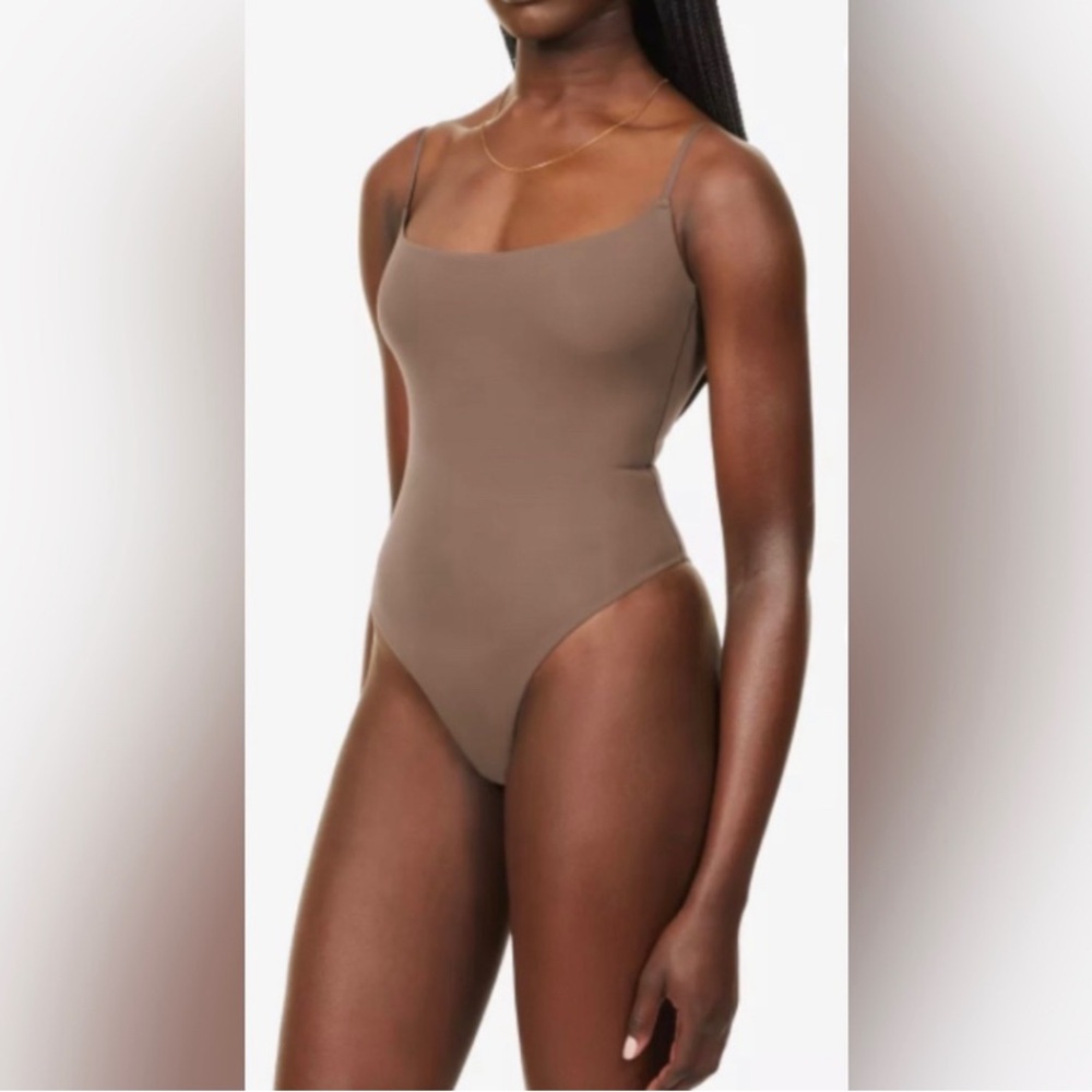 NWT Skims Fits Everybody Square Neck Bodysuit in Oxide Size XL